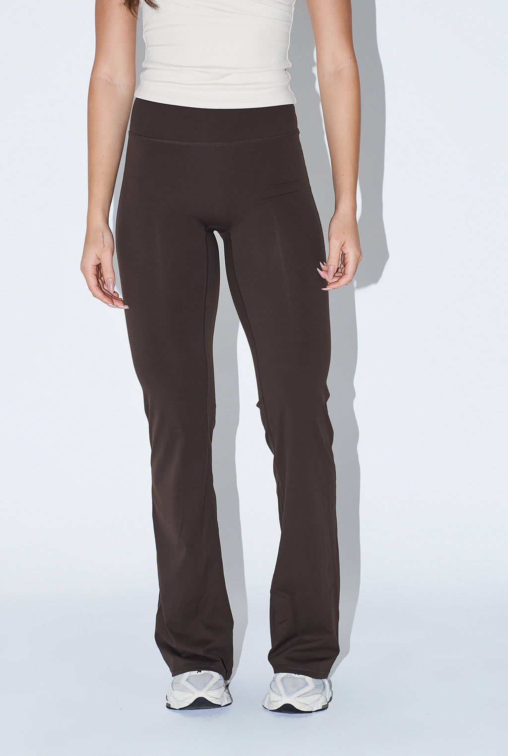FLARE LEGGINGS - DEEP BROWN