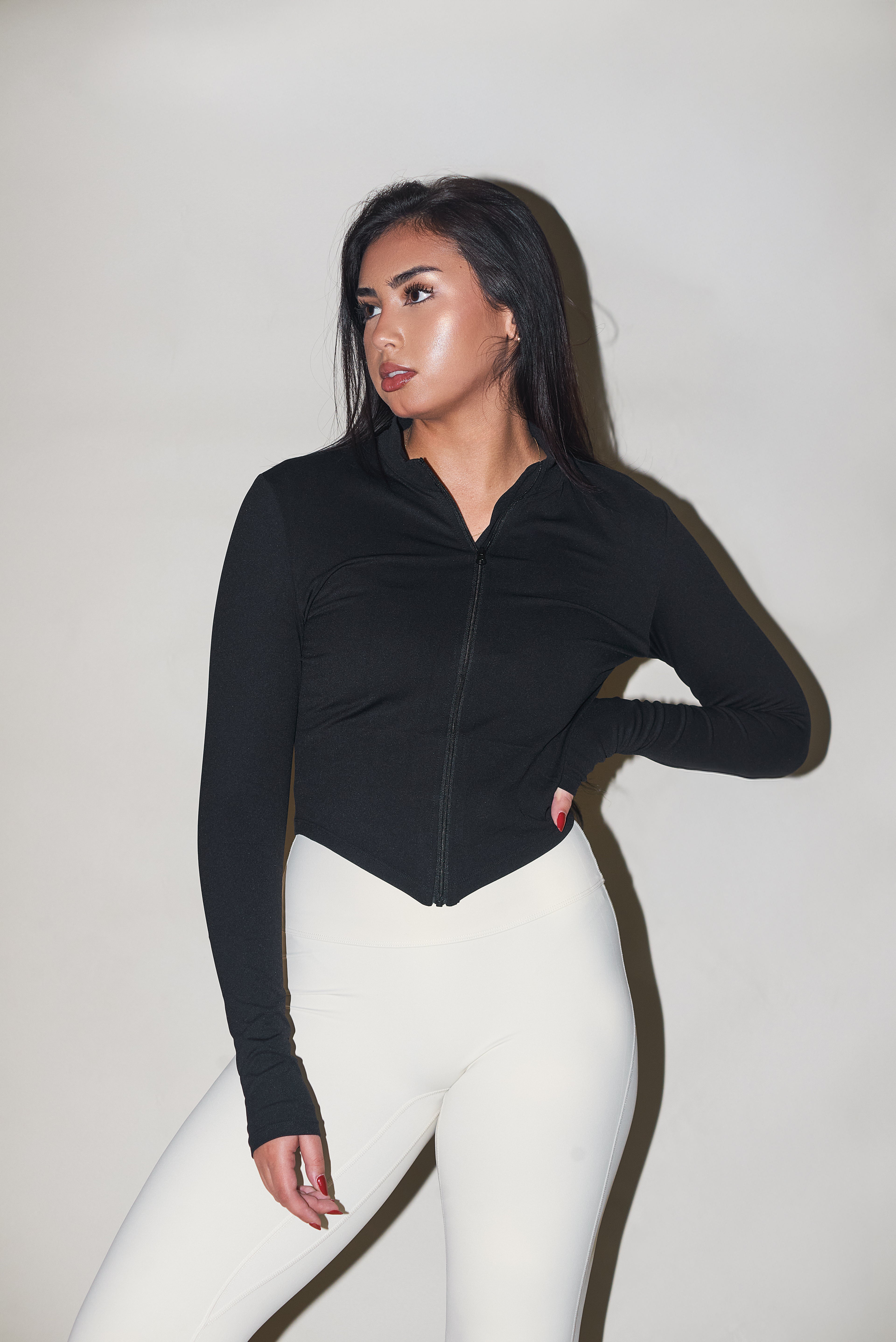 CONTOUR JACKET - BLACK