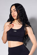 ESSENCE TOP - BLACK