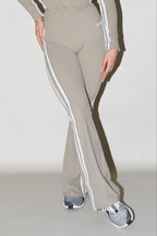 LEIA FLARE LEGGINGS - BEIGE