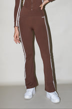 LEIA FLARE LEGGINGS - BROWN